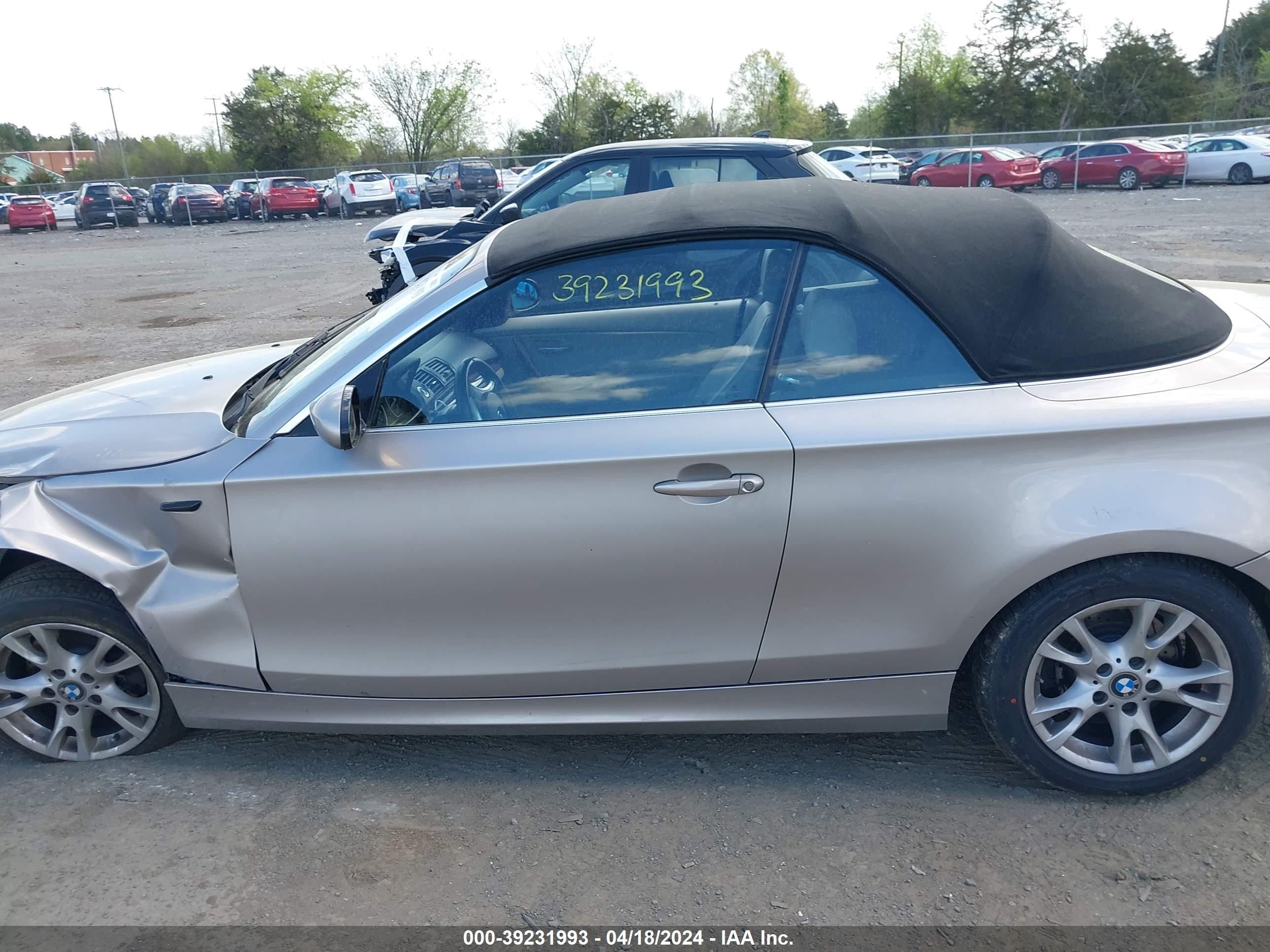 Photo 13 VIN: WBAUN135X8VH79759 - BMW 1ER 