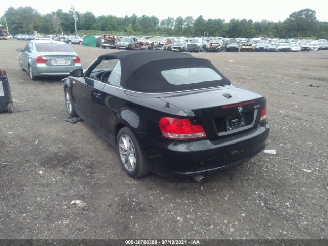 Photo 2 VIN: WBAUN1C50BVH82872 - BMW 1 