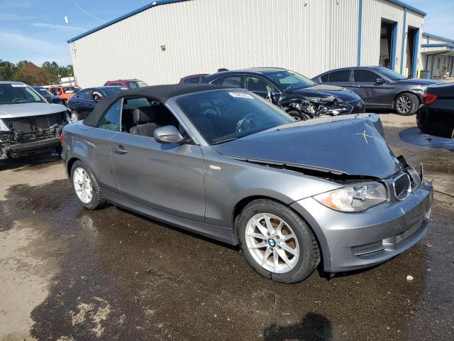 Photo 3 VIN: WBAUN1C54BVH83085 - BMW 1 SERIES 