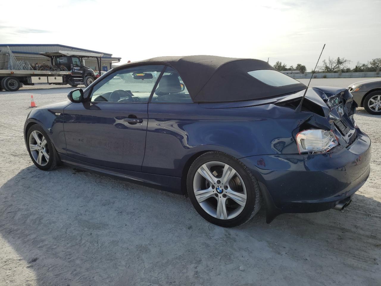 Photo 1 VIN: WBAUN1C57AVH77859 - BMW 1ER 