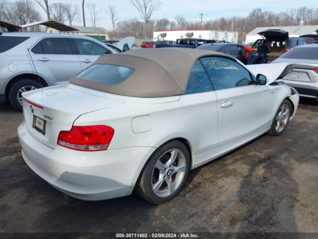 Photo 3 VIN: WBAUN1C59CVR00433 - BMW 128I 