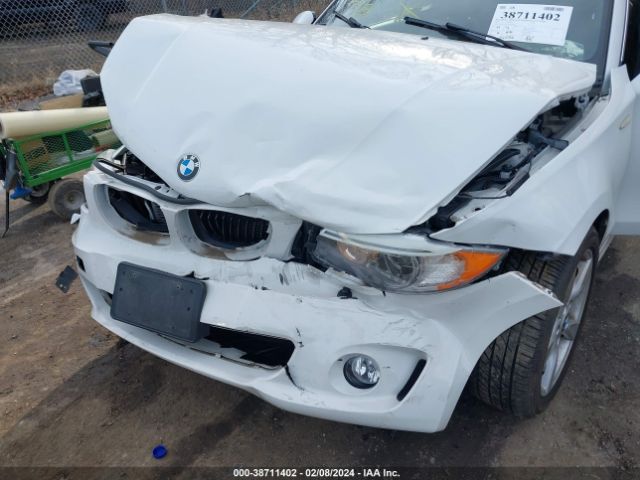 Photo 5 VIN: WBAUN1C59CVR00433 - BMW 128I 