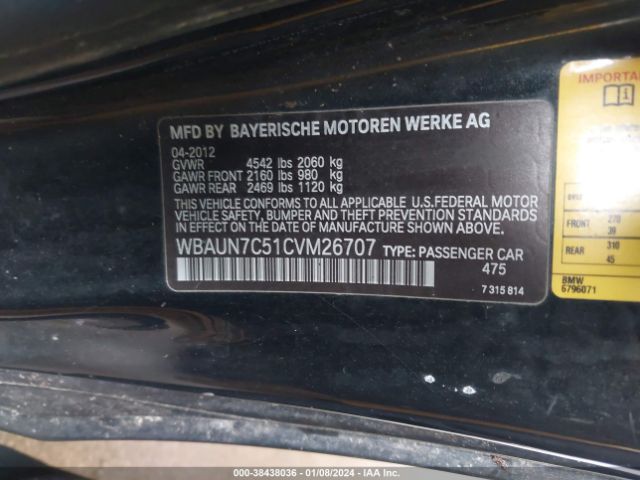 Photo 8 VIN: WBAUN7C51CVM26707 - BMW 135I 