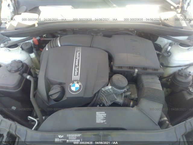 Photo 9 VIN: WBAUN7C57DVM27040 - BMW 1 