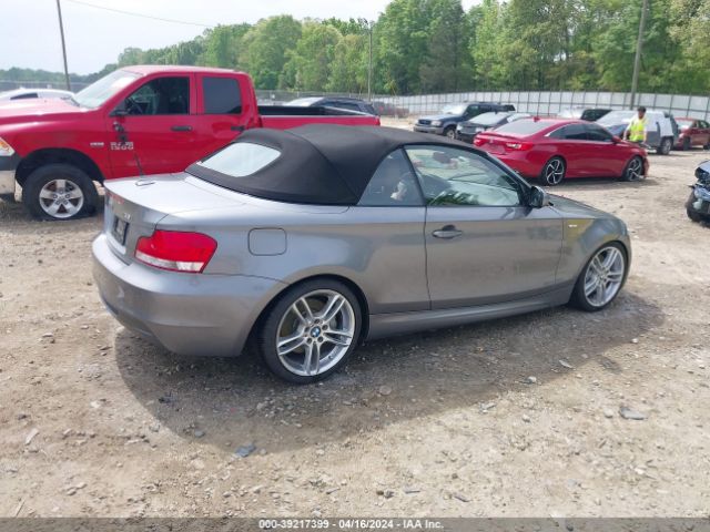 Photo 3 VIN: WBAUN7C58BVM24421 - BMW 135I 