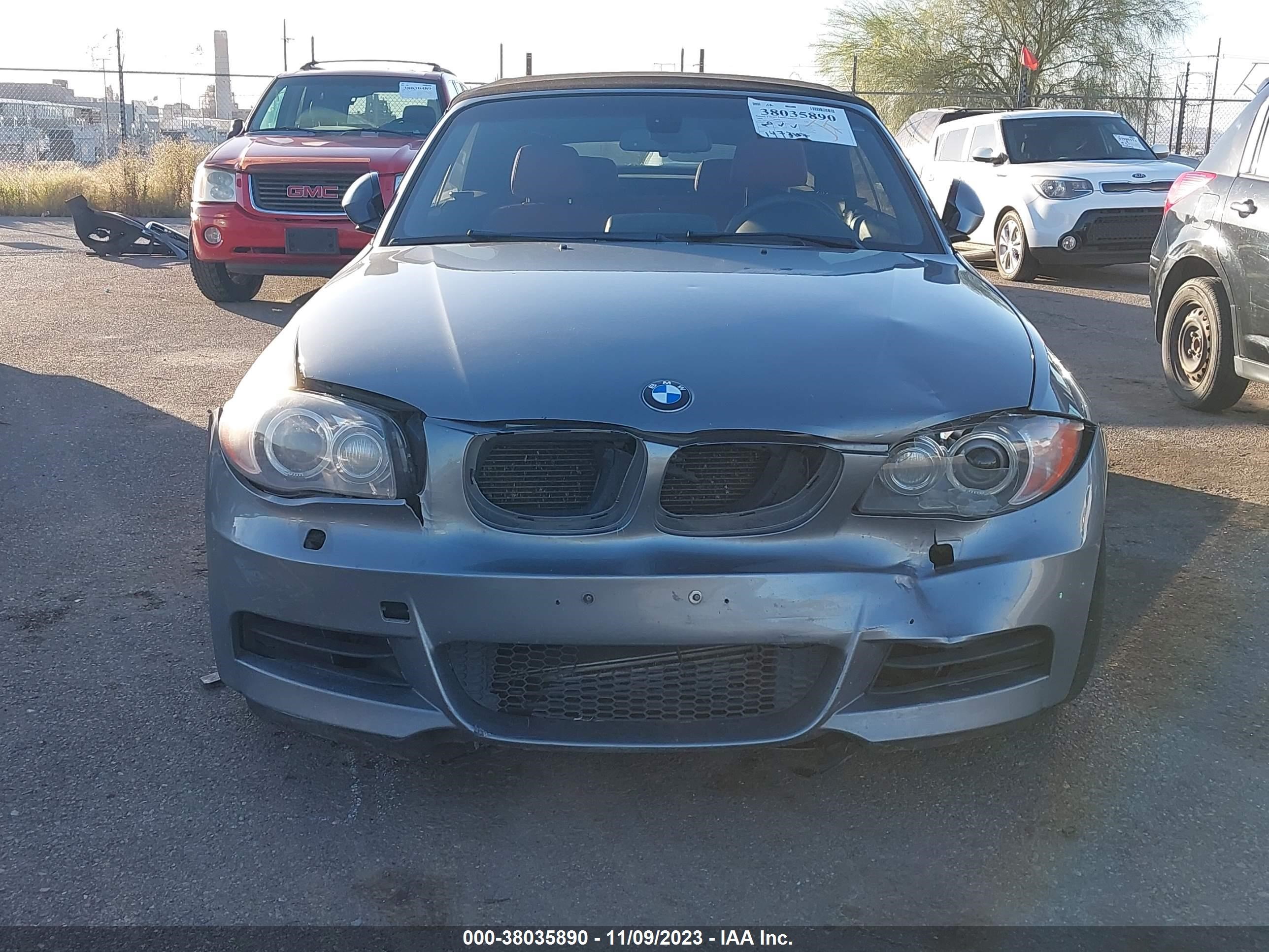 Photo 11 VIN: WBAUN93529VE94604 - BMW 1ER 