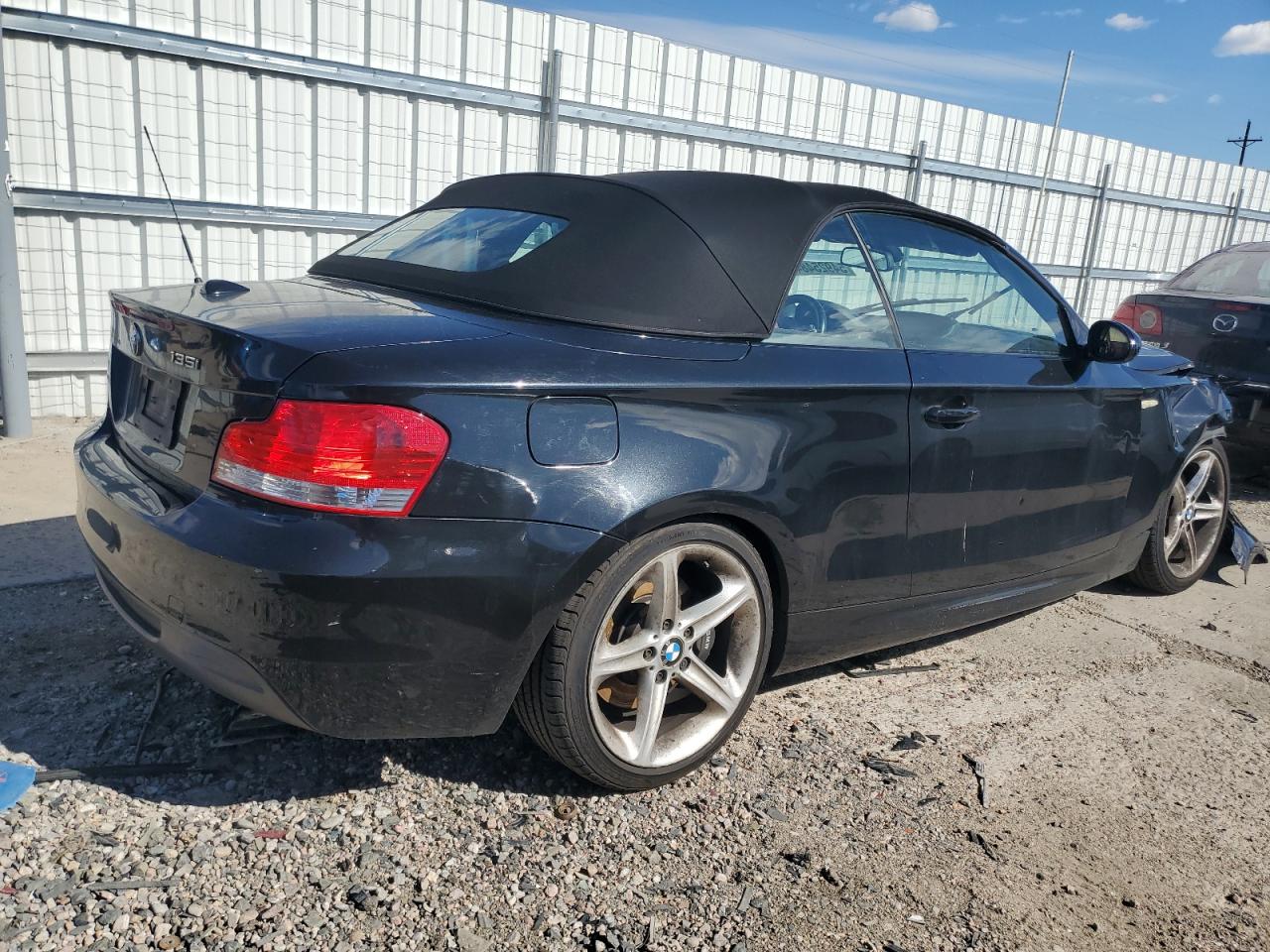 Photo 2 VIN: WBAUN93599VK40529 - BMW 135 I 