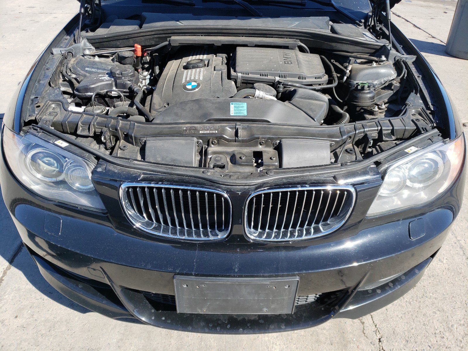 Photo 6 VIN: WBAUN9C54AVE94902 - BMW 135 I 