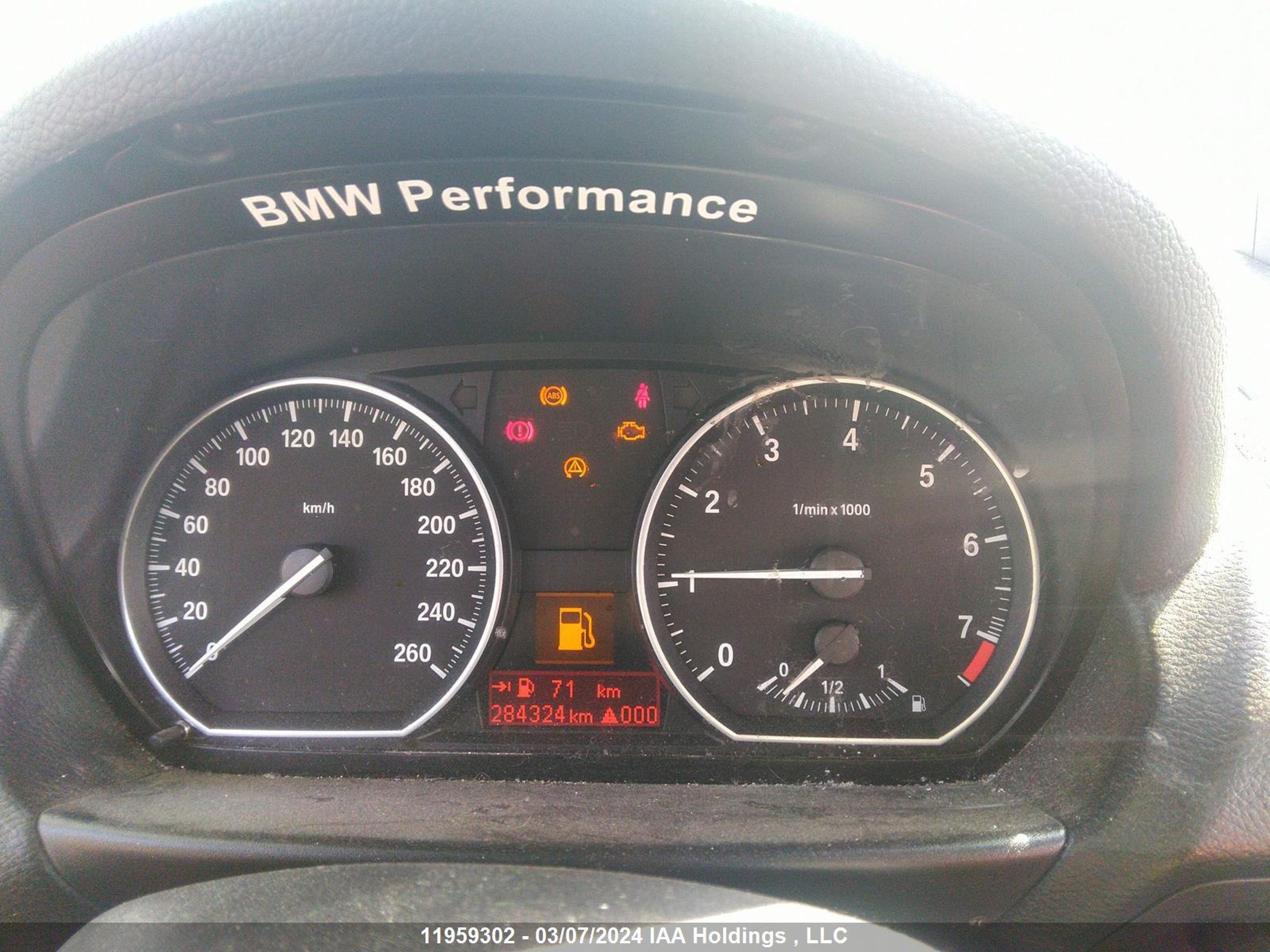 Photo 6 VIN: WBAUP73548VF06653 - BMW 1ER 