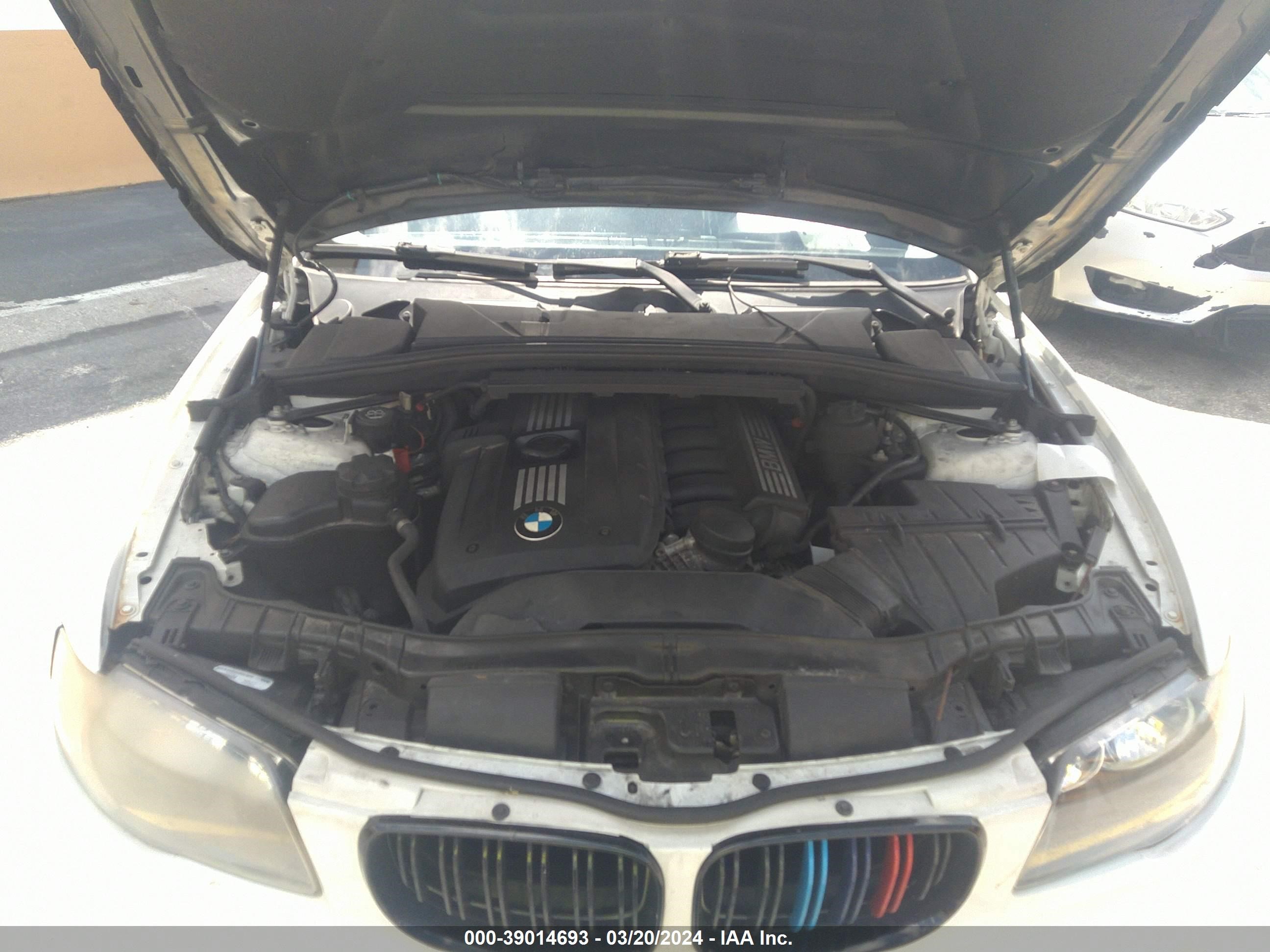 Photo 9 VIN: WBAUP73568VF09084 - BMW 1ER 