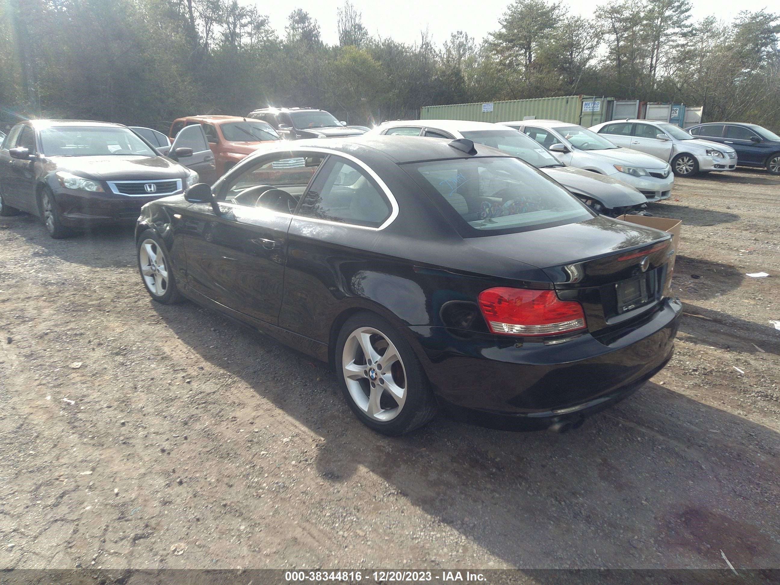 Photo 2 VIN: WBAUP73569VK76516 - BMW 1ER 