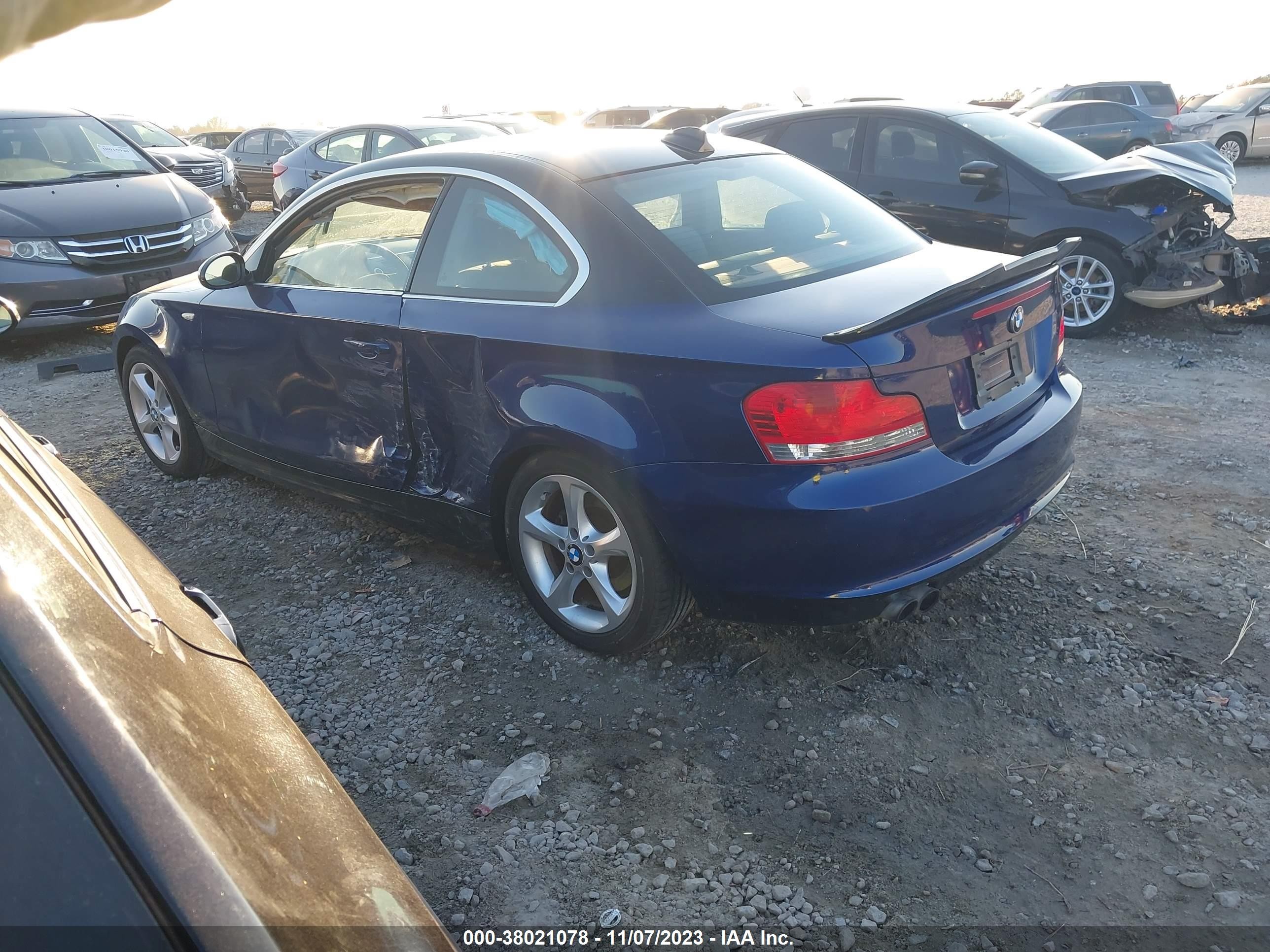 Photo 2 VIN: WBAUP73579VK76363 - BMW 1ER 