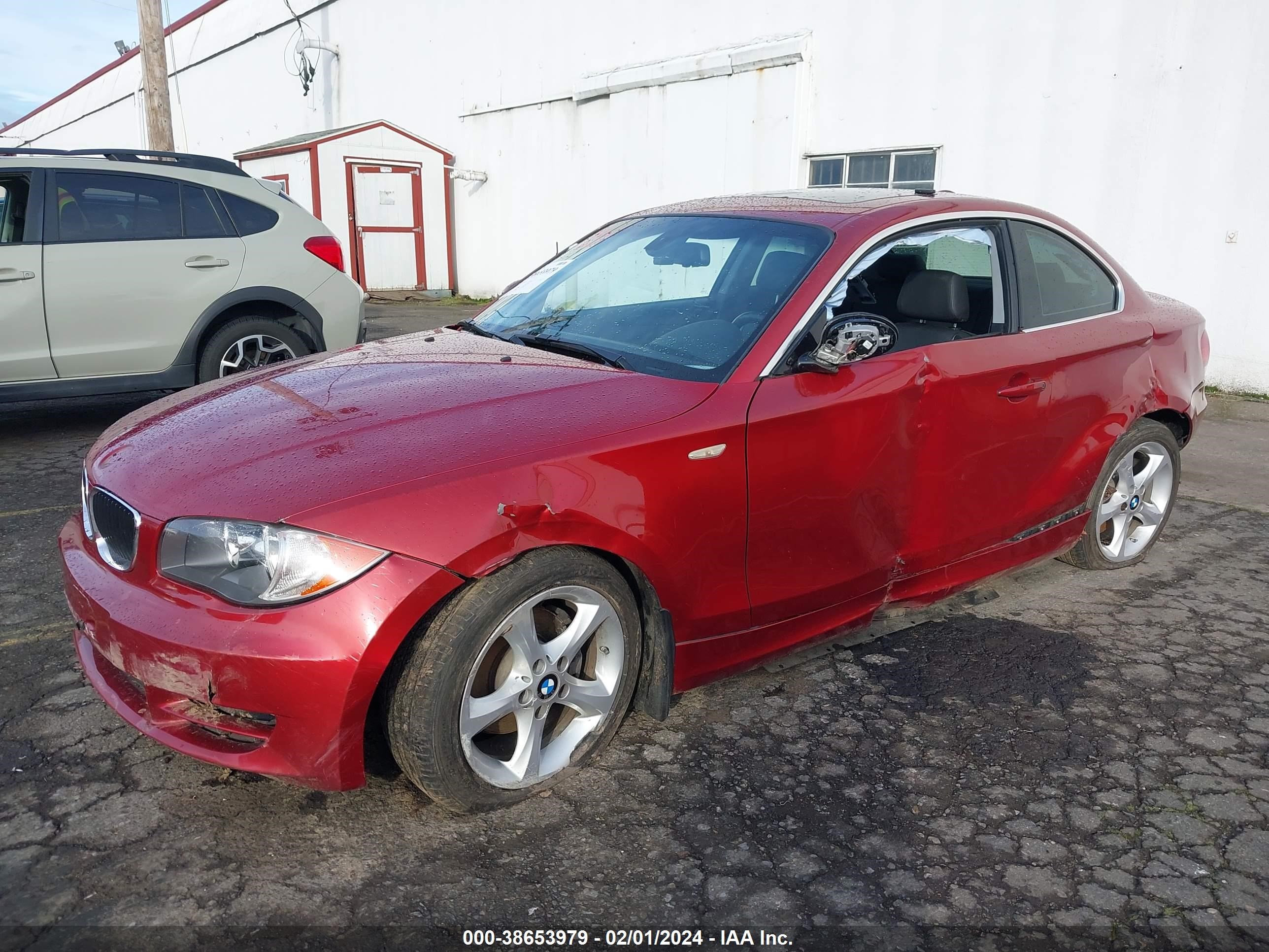 Photo 1 VIN: WBAUP73588VF08437 - BMW 1ER 