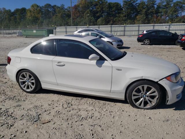 Photo 3 VIN: WBAUP73589VF06754 - BMW 1 SERIES 