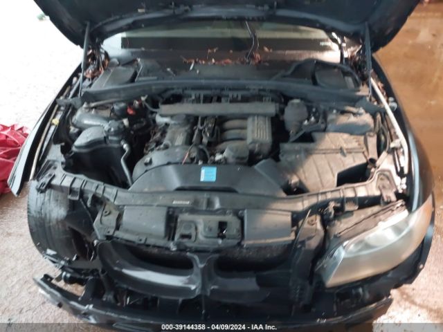 Photo 9 VIN: WBAUP7C50AVK77097 - BMW 128I 