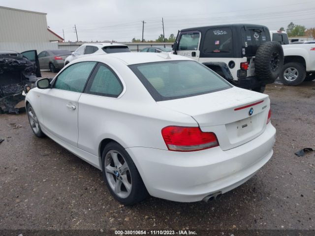 Photo 2 VIN: WBAUP7C50BVK78834 - BMW 128I 