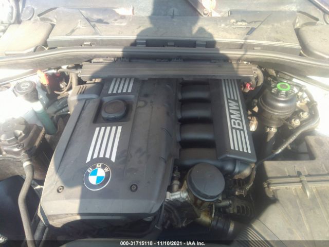 Photo 9 VIN: WBAUP7C51AVK77366 - BMW 1 