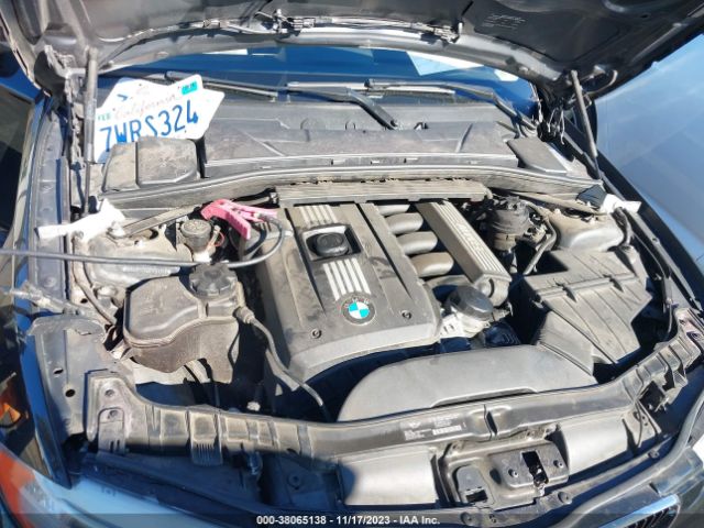 Photo 9 VIN: WBAUP7C52DVP24548 - BMW 128I 