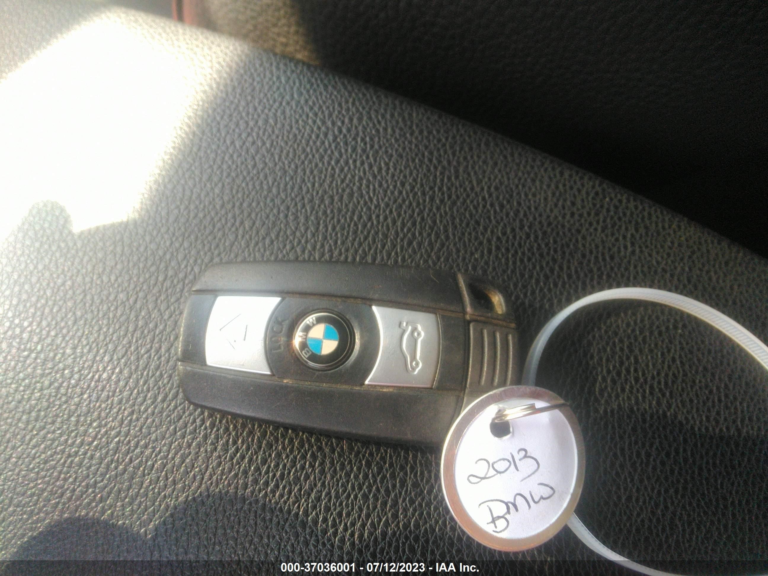 Photo 10 VIN: WBAUP7C52DVP25859 - BMW 1ER 