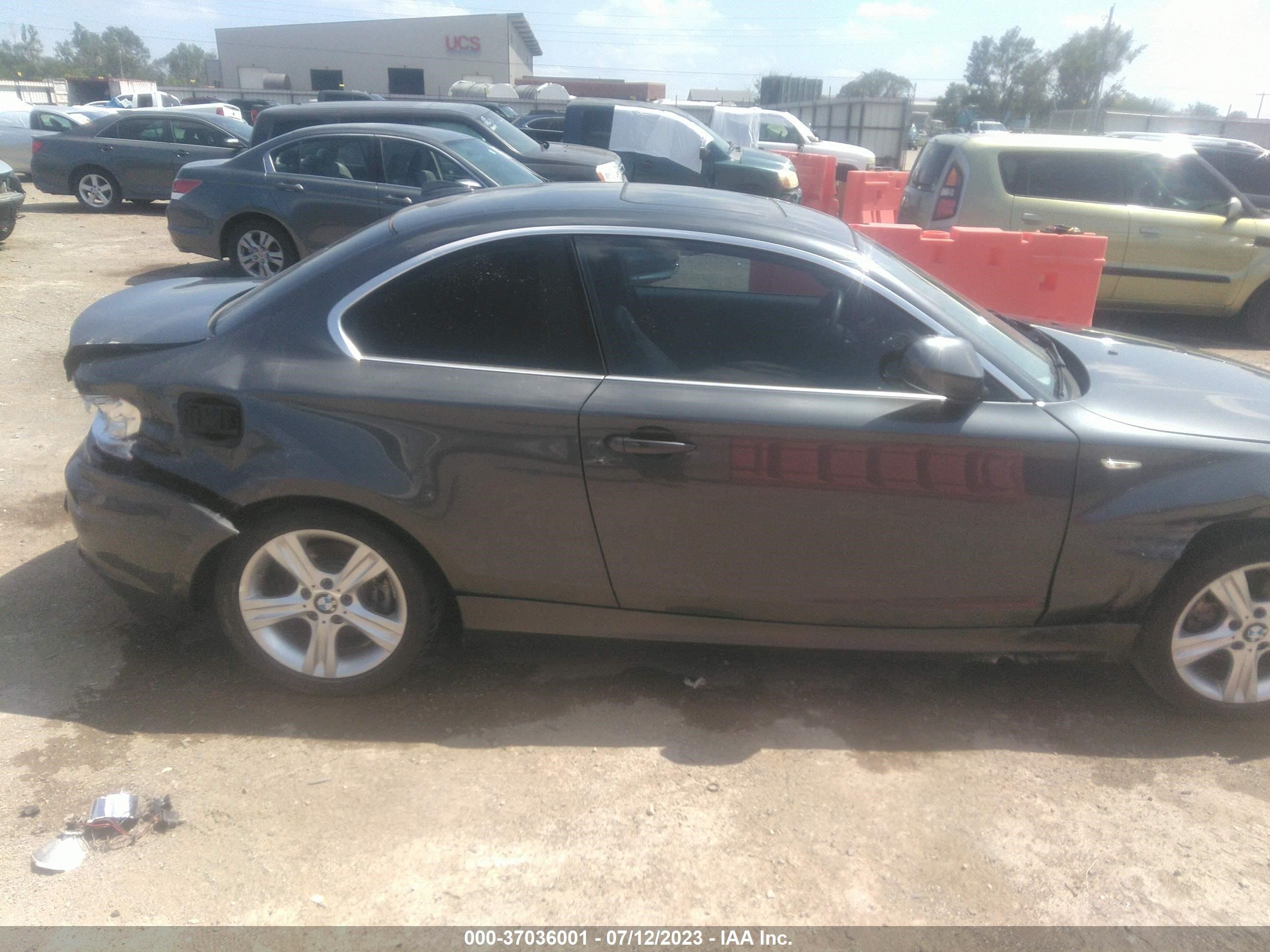 Photo 12 VIN: WBAUP7C52DVP25859 - BMW 1ER 