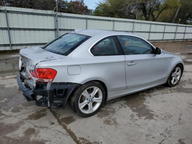 Photo 2 VIN: WBAUP7C53CVP22886 - BMW 1 SERIES 