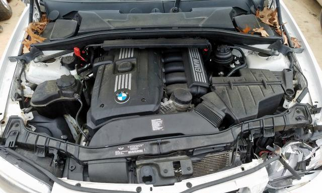 Photo 6 VIN: WBAUP7C53DVP24817 - BMW 128 