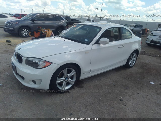 Photo 1 VIN: WBAUP7C54DVP25670 - BMW 1 