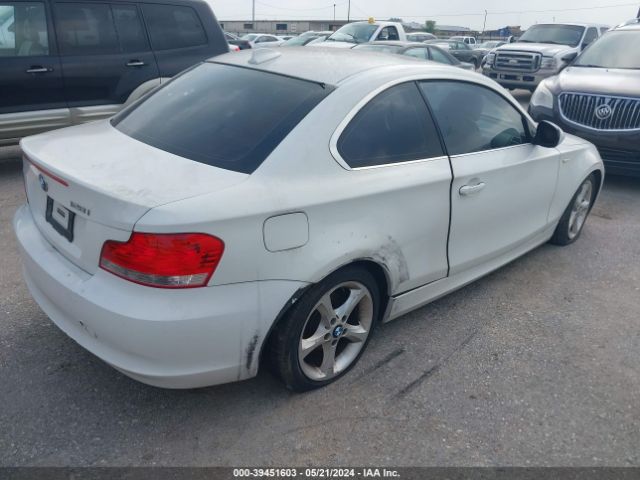 Photo 3 VIN: WBAUP7C55BVP21690 - BMW 128I 