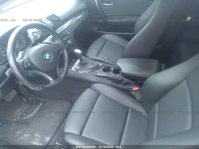 Photo 4 VIN: WBAUP7C57AVK76805 - BMW 1 