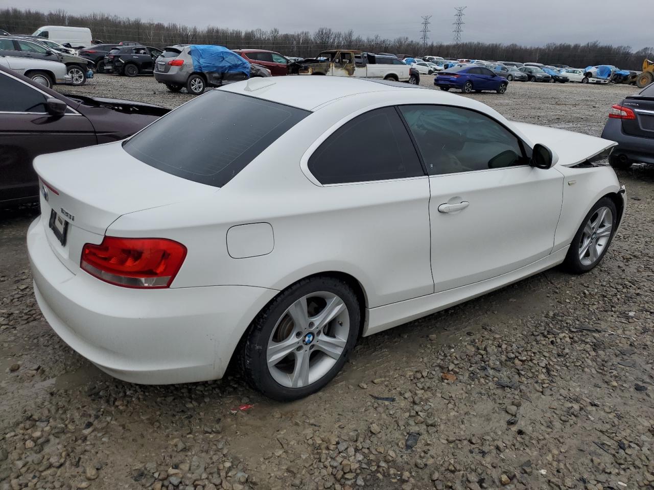 Photo 2 VIN: WBAUP7C57DVP24626 - BMW 1ER 