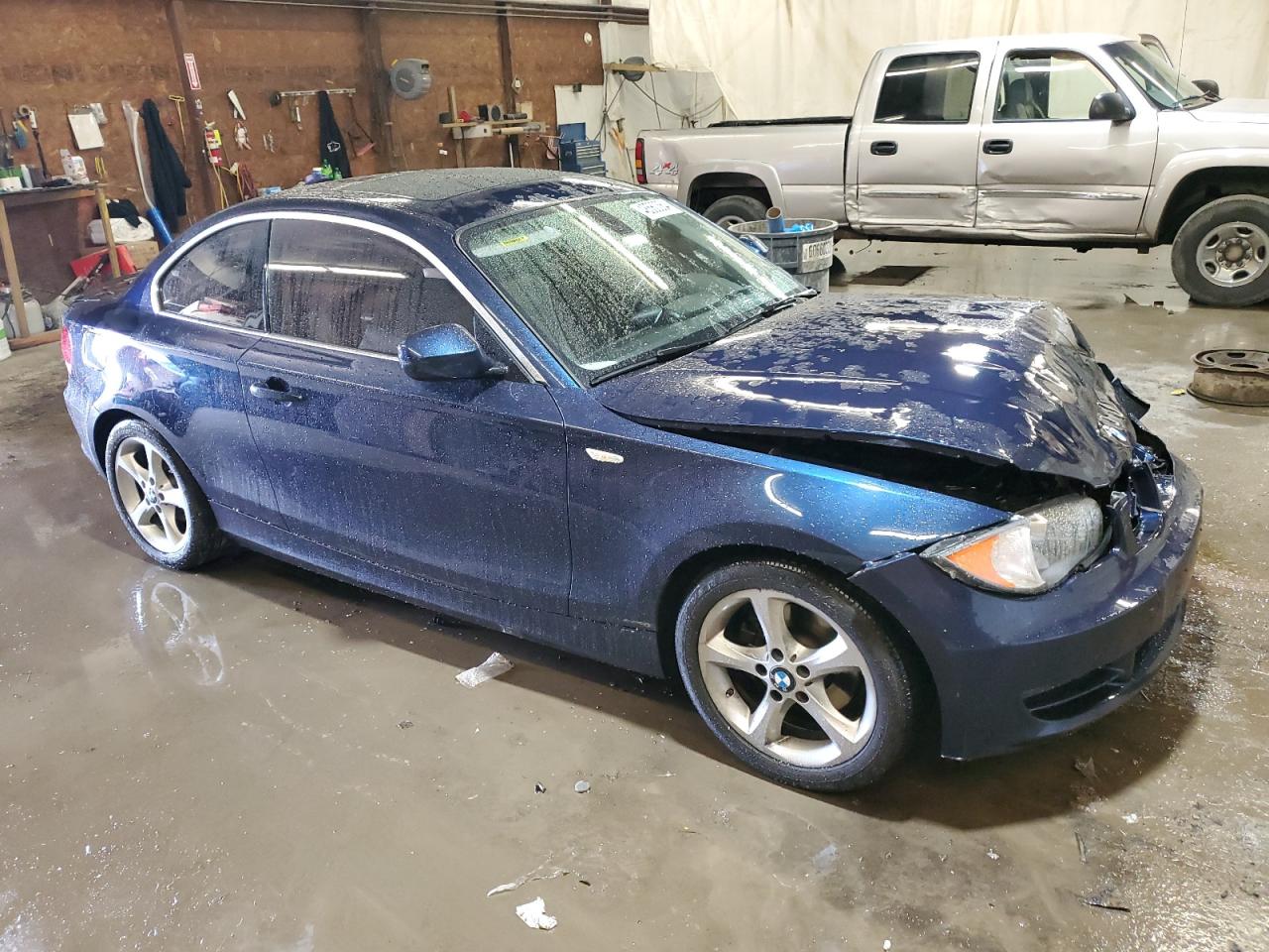 Photo 3 VIN: WBAUP7C58BVK79200 - BMW 1ER 