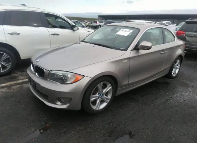 Photo 1 VIN: WBAUP7C58DVP24800 - BMW 1 SERIES 