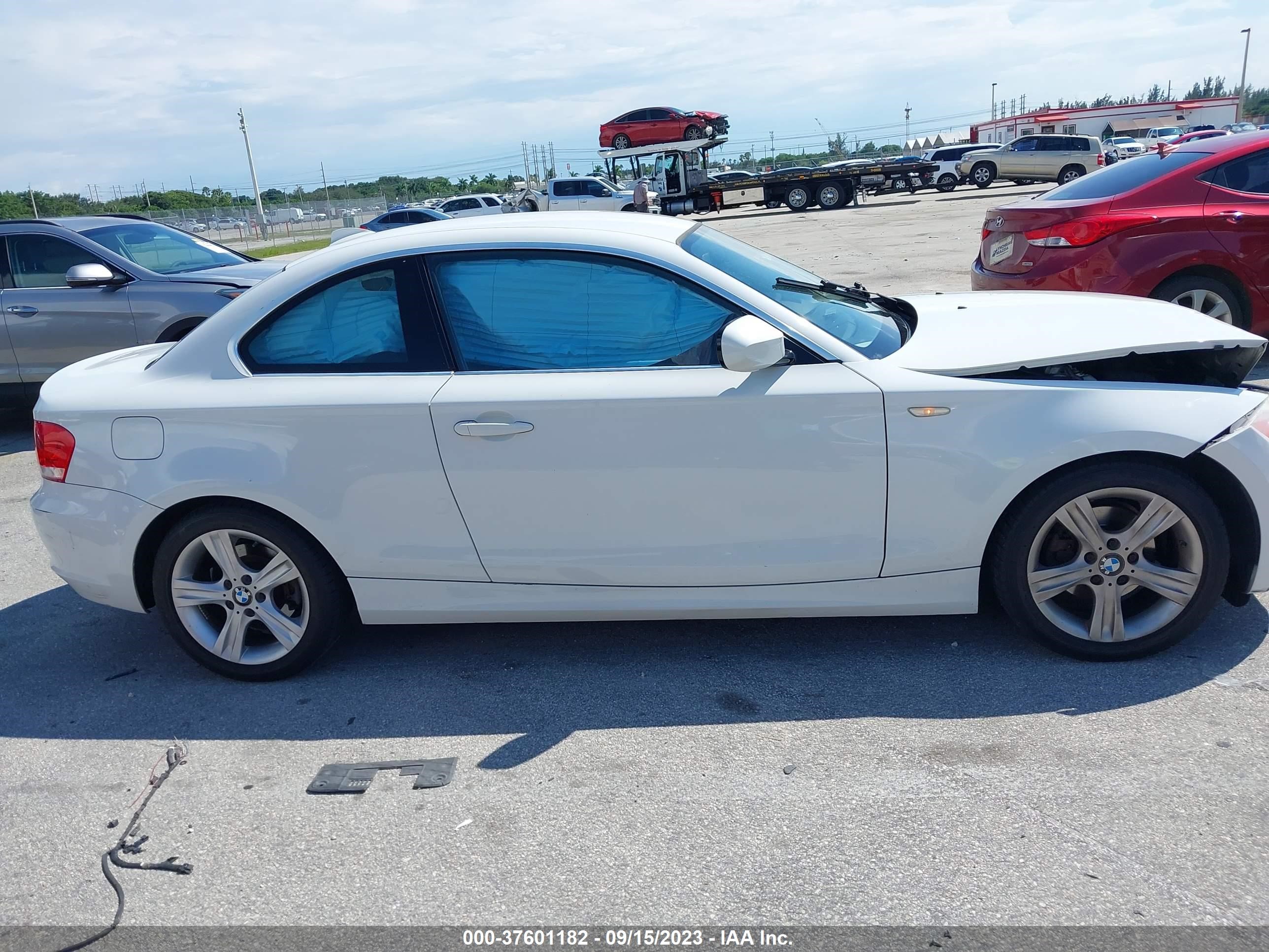 Photo 11 VIN: WBAUP7C58DVP24991 - BMW 1ER 