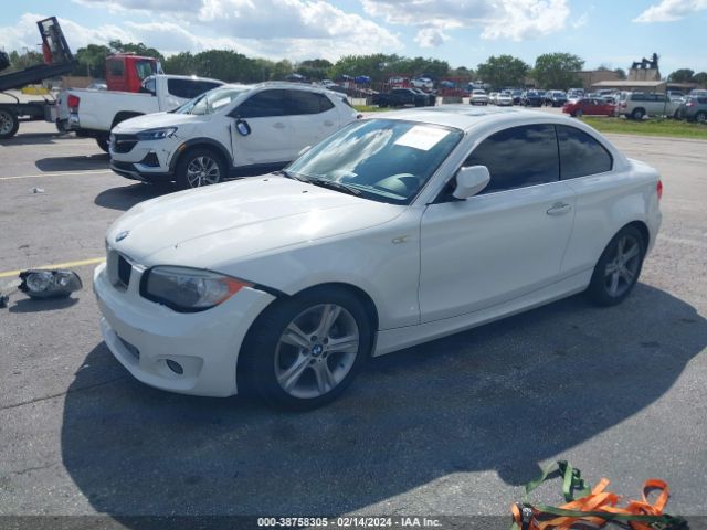 Photo 1 VIN: WBAUP7C58DVP25509 - BMW 128I 