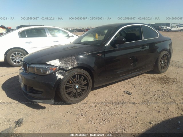 Photo 1 VIN: WBAUP7C5XAVK77916 - BMW 1 