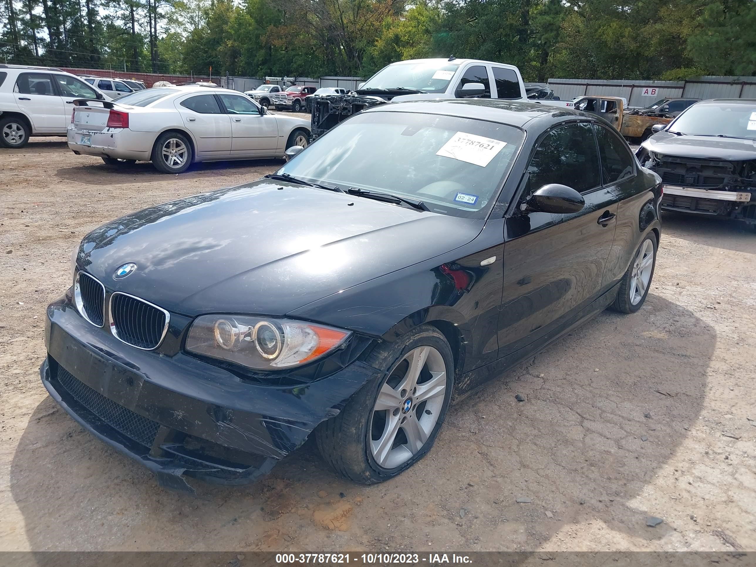 Photo 5 VIN: WBAUP93529VF48882 - BMW 1ER 