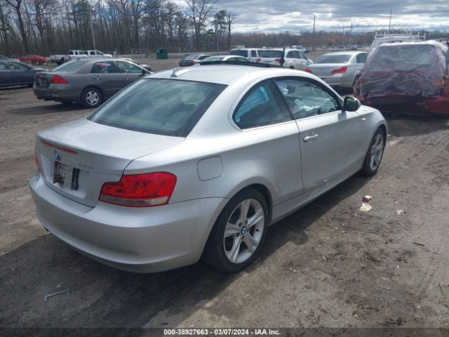 Photo 3 VIN: WBAUP9C50CVL91180 - BMW 128I 