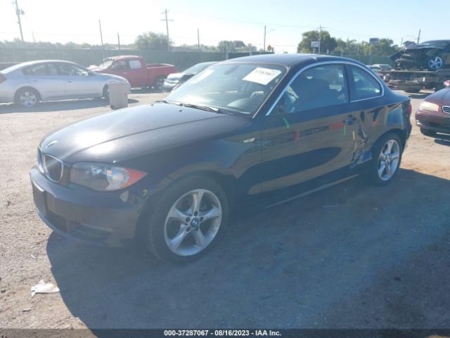 Photo 1 VIN: WBAUP9C52BVF46412 - BMW 128I 