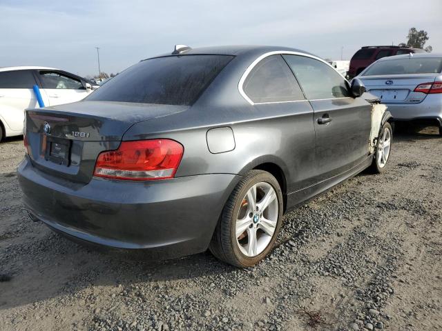 Photo 2 VIN: WBAUP9C55DVS94753 - BMW 1 SERIES 