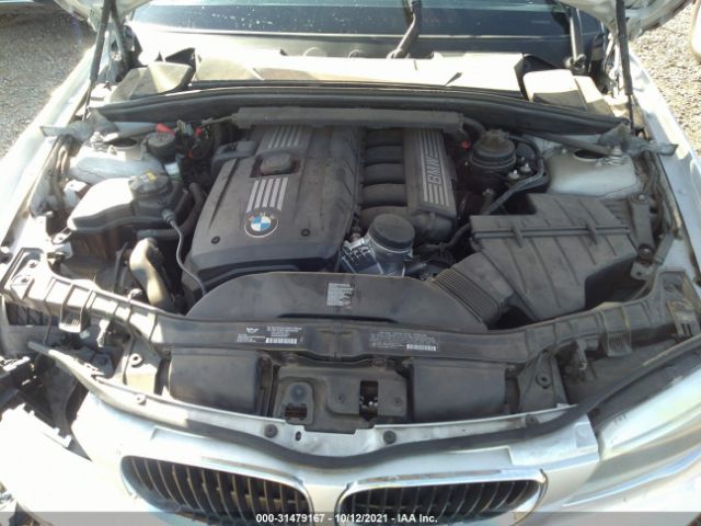 Photo 9 VIN: WBAUP9C57DVS95189 - BMW 1 