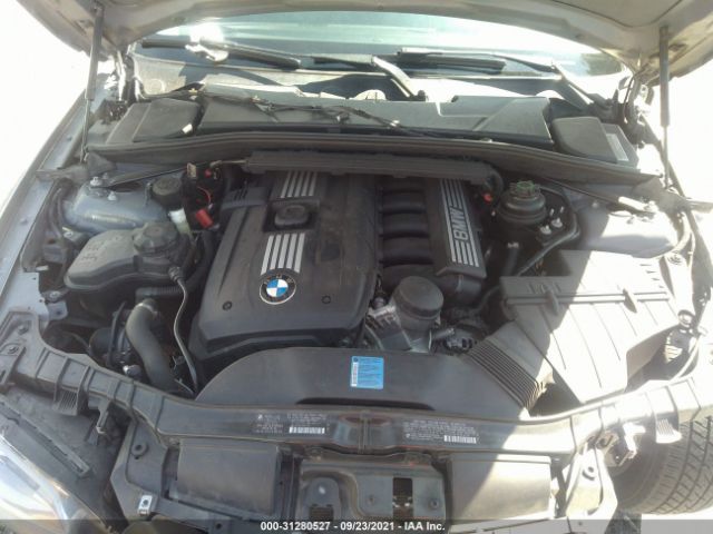 Photo 9 VIN: WBAUP9C59BVL90477 - BMW 1 