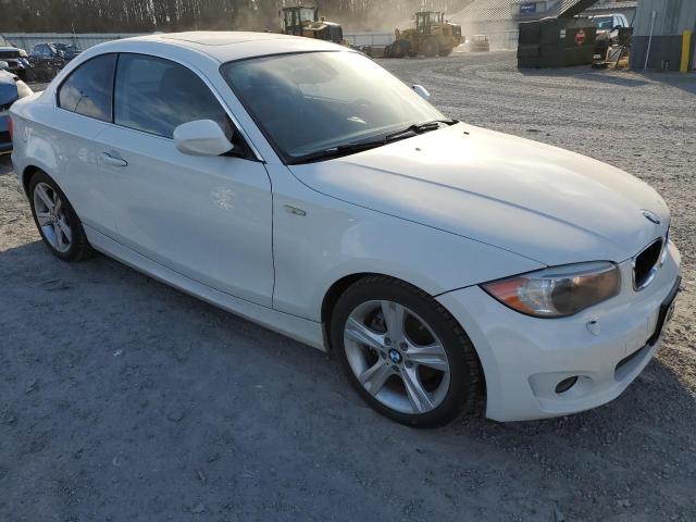 Photo 3 VIN: WBAUP9C59DVS95372 - BMW 1 SERIES 