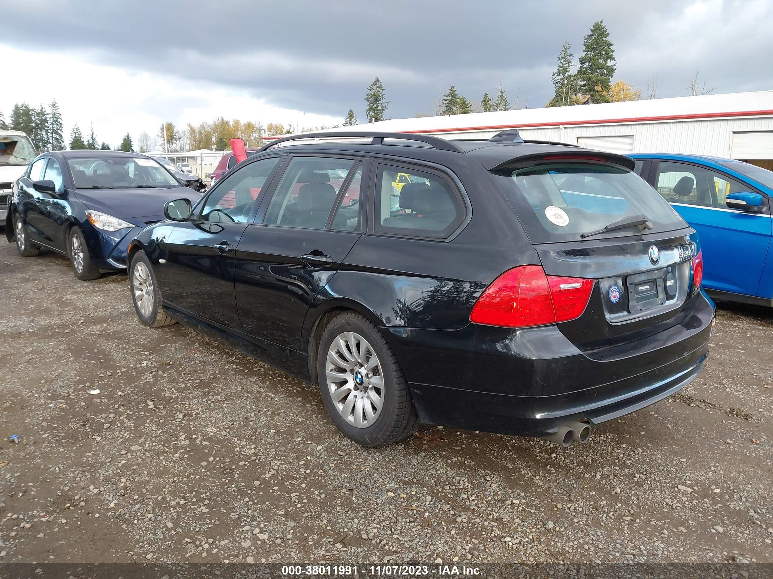 Photo 2 VIN: WBAUT93519A191081 - BMW 3ER 