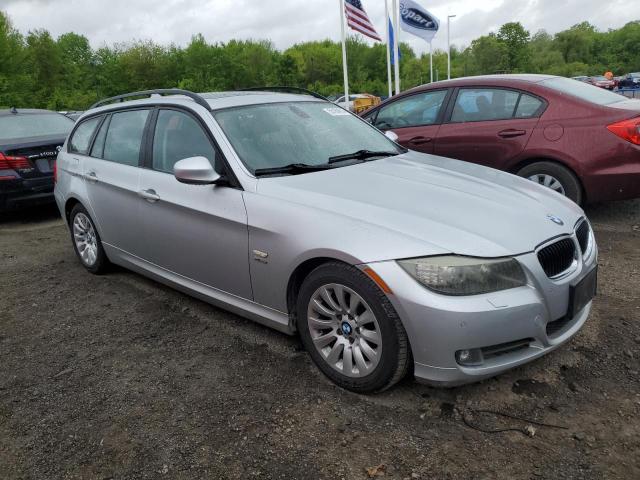 Photo 3 VIN: WBAUU33549A540194 - BMW 3 SERIES 