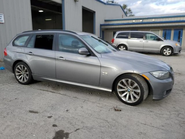 Photo 3 VIN: WBAUU3C54BA541657 - BMW 328 XI 