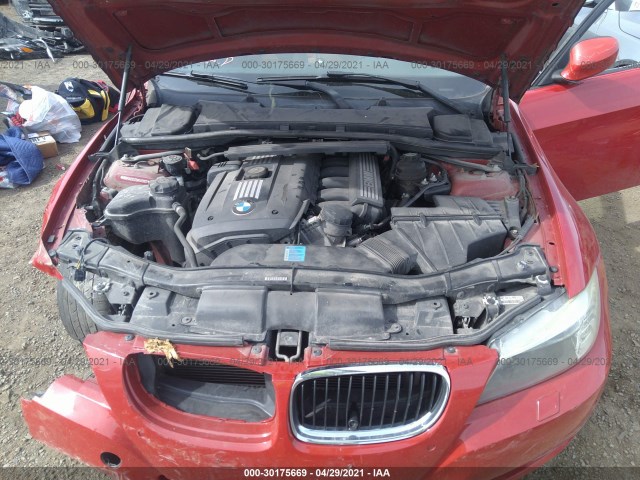 Photo 9 VIN: WBAUU3C57BA545007 - BMW 3 