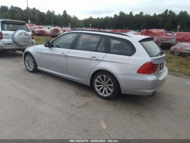 Photo 2 VIN: WBAUU3C58BA542892 - BMW 3 SERIES 