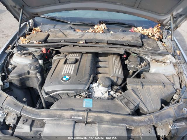 Photo 9 VIN: WBAUU3C5XBA541761 - BMW 328 