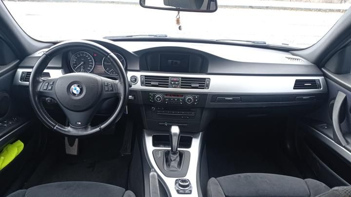 Photo 8 VIN: WBAUY11060F210062 - BMW 320D TOURING M SPORT HATCHBACK 