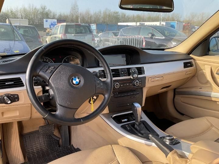 Photo 23 VIN: WBAUY31030A931092 - BMW 3 SERIES TOURING 